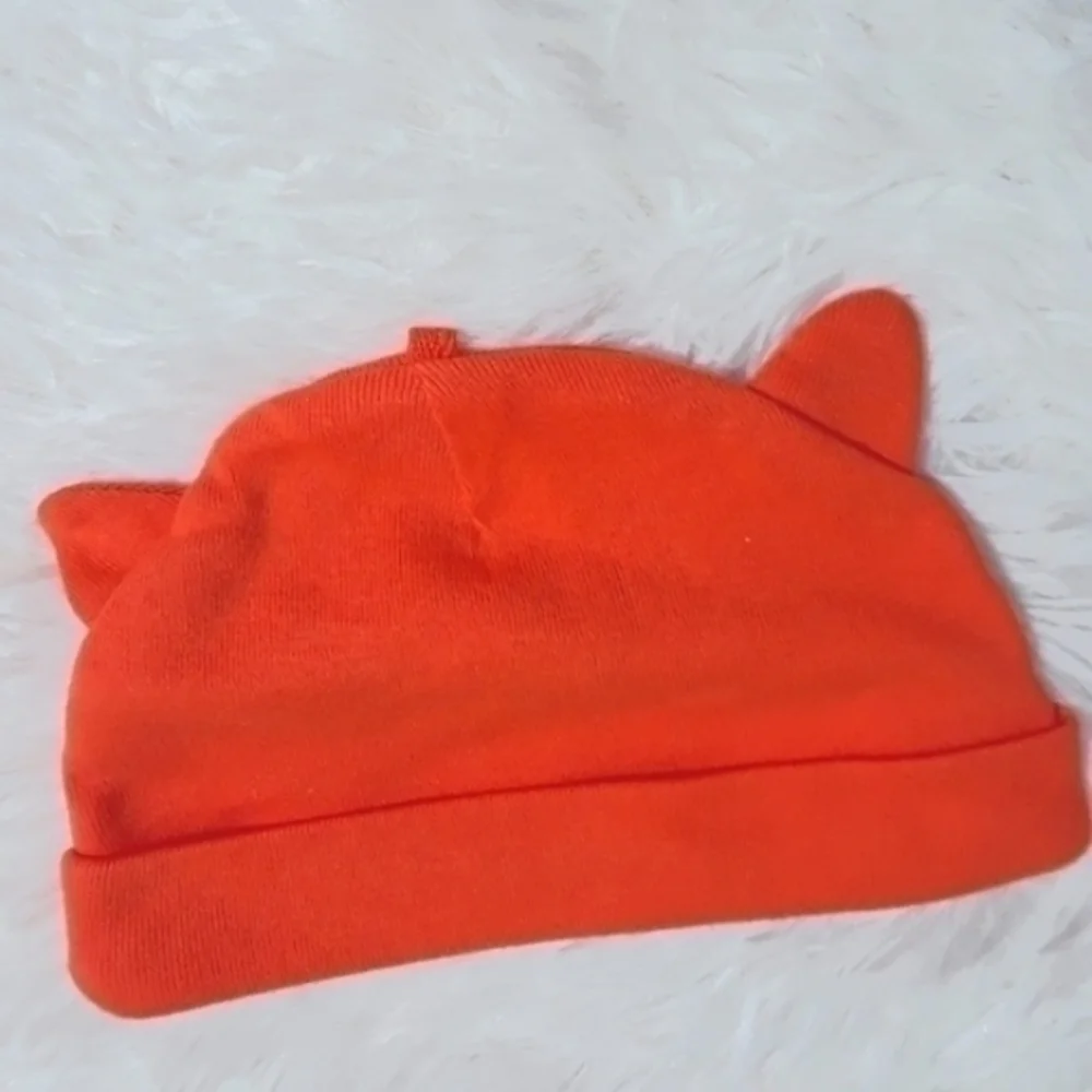 🛍Carter's Fox Face Baby Hat- Size 6 Months